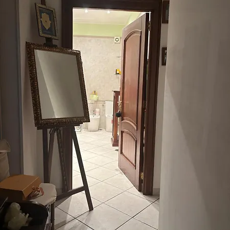 A Casa Di Ely Bed and Breakfast Νάπολη